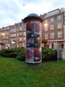 Read more about the article Plakatowanie w Trójmieście – gdzie, kiedy i jak promować swoją markę?”